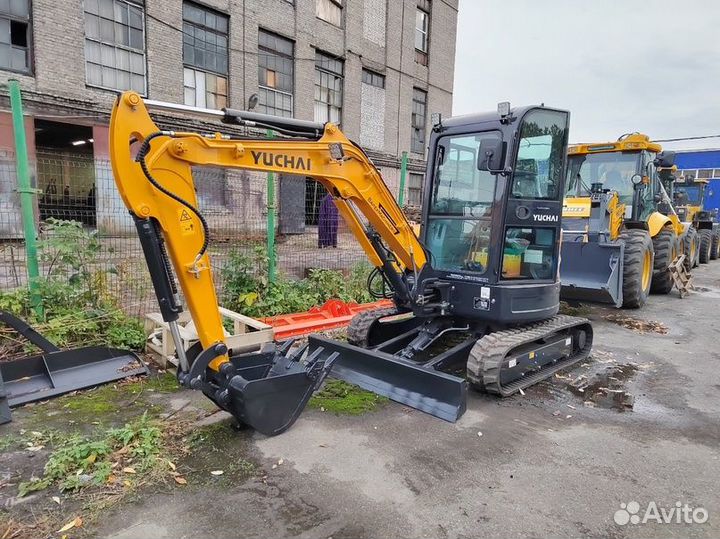 Мини-экскаватор Yuchai YC 35SR, 2023