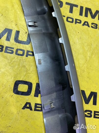 Накладка переднего бампера Kia Rio X-Line