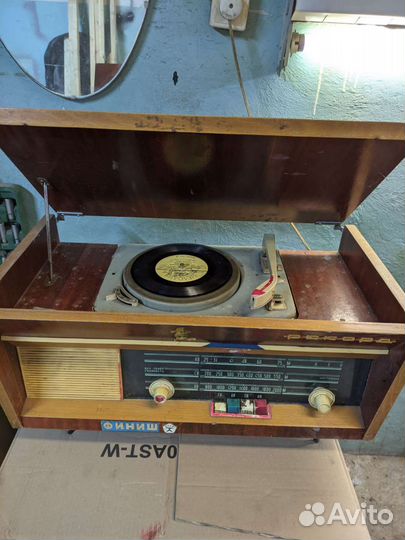 Радиола рекорд