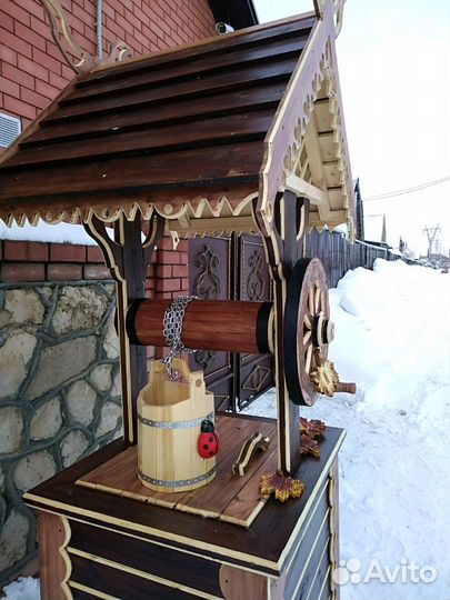 Колодец декоративный