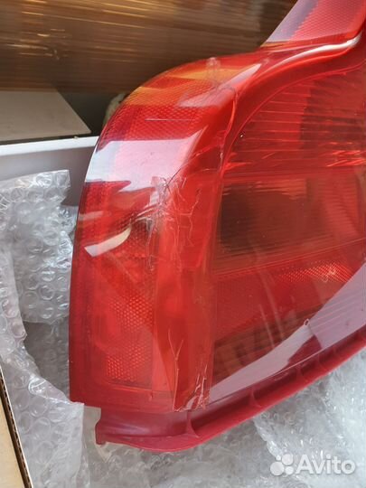 Фонарь задний Вольво s80