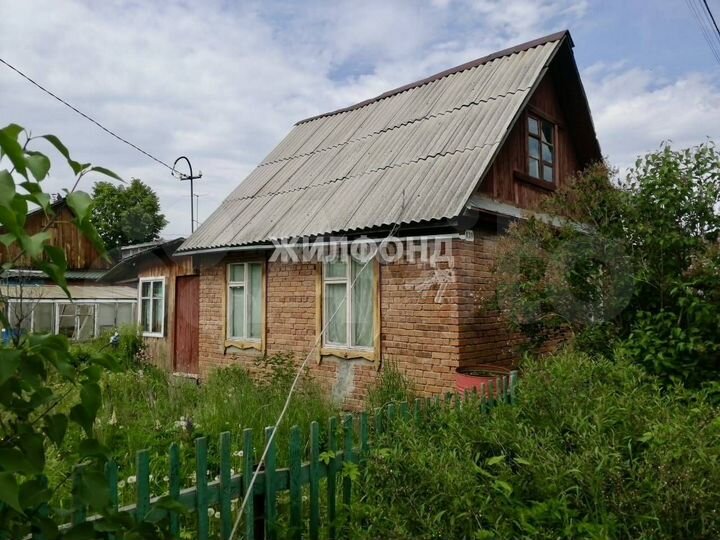 Дача 25 м² на участке 4 сот.