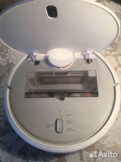 Робот пылесос xiaomi новый