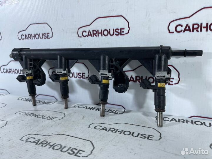 Рампа с форсунками Peugeot 308 euro 4 1.6 EP6 5FW