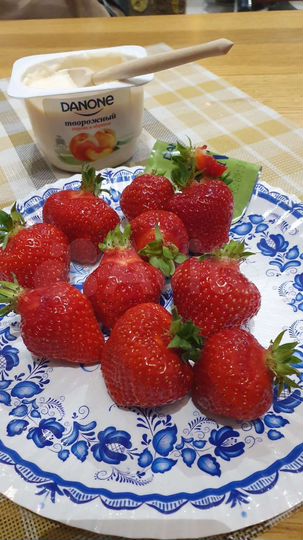 Апартаменты-студия, 66 м², 2/9 эт.