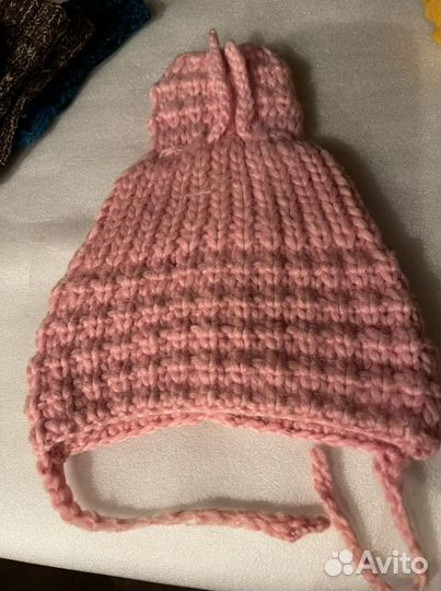 Детские шапки и носки новые