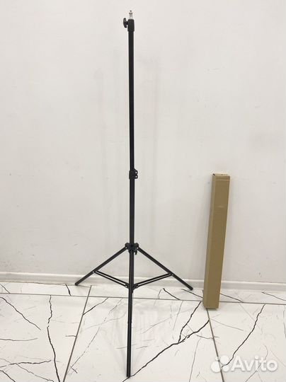 Штатив универсальный 70-210 см стойка + Доставка