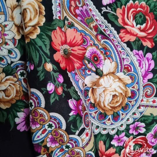 Платок из 100 шерсти