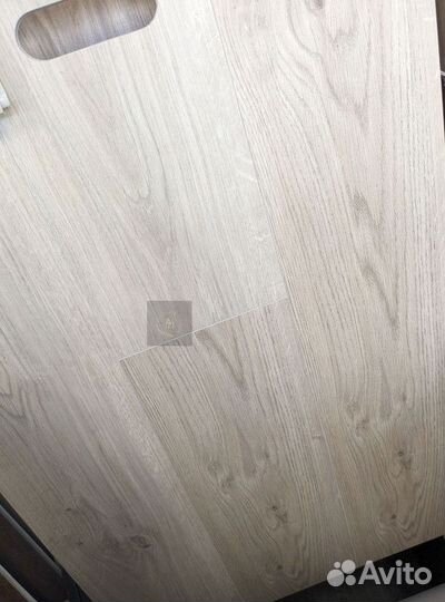 Кварвиниловая плитка водостойкая