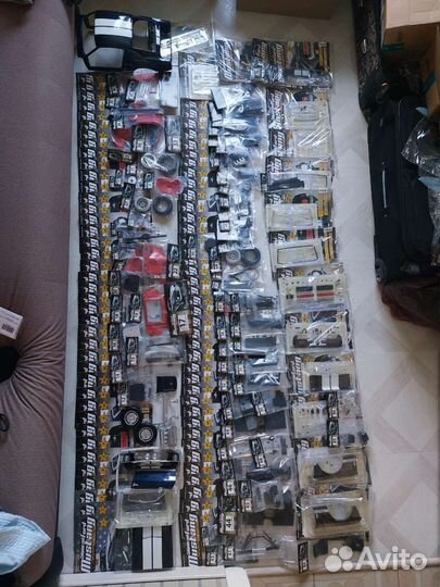 Сборные метал.модели Ford Mustang и Волга (собрана