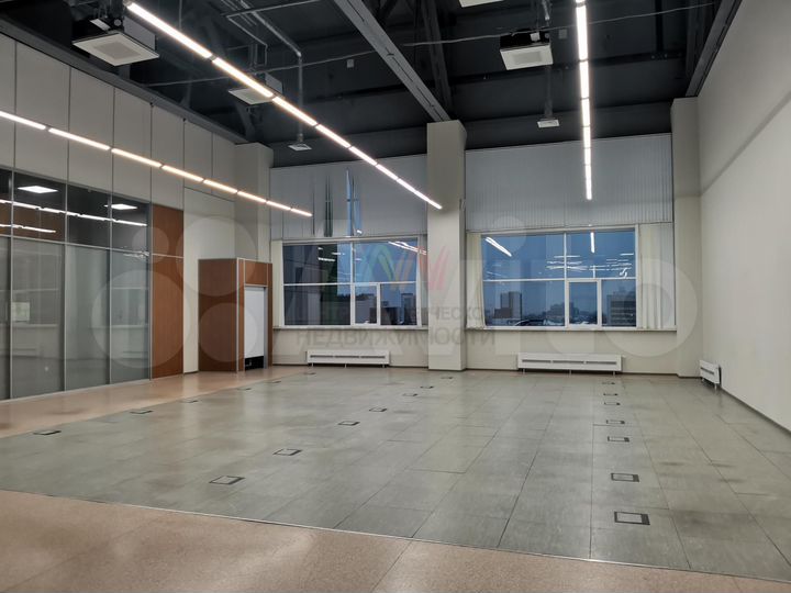 Офис 4600 м2 в БЦ в центре города