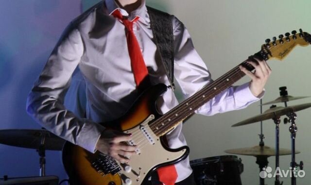 Юбилейный Fender Stratocaster MIM электрогитара