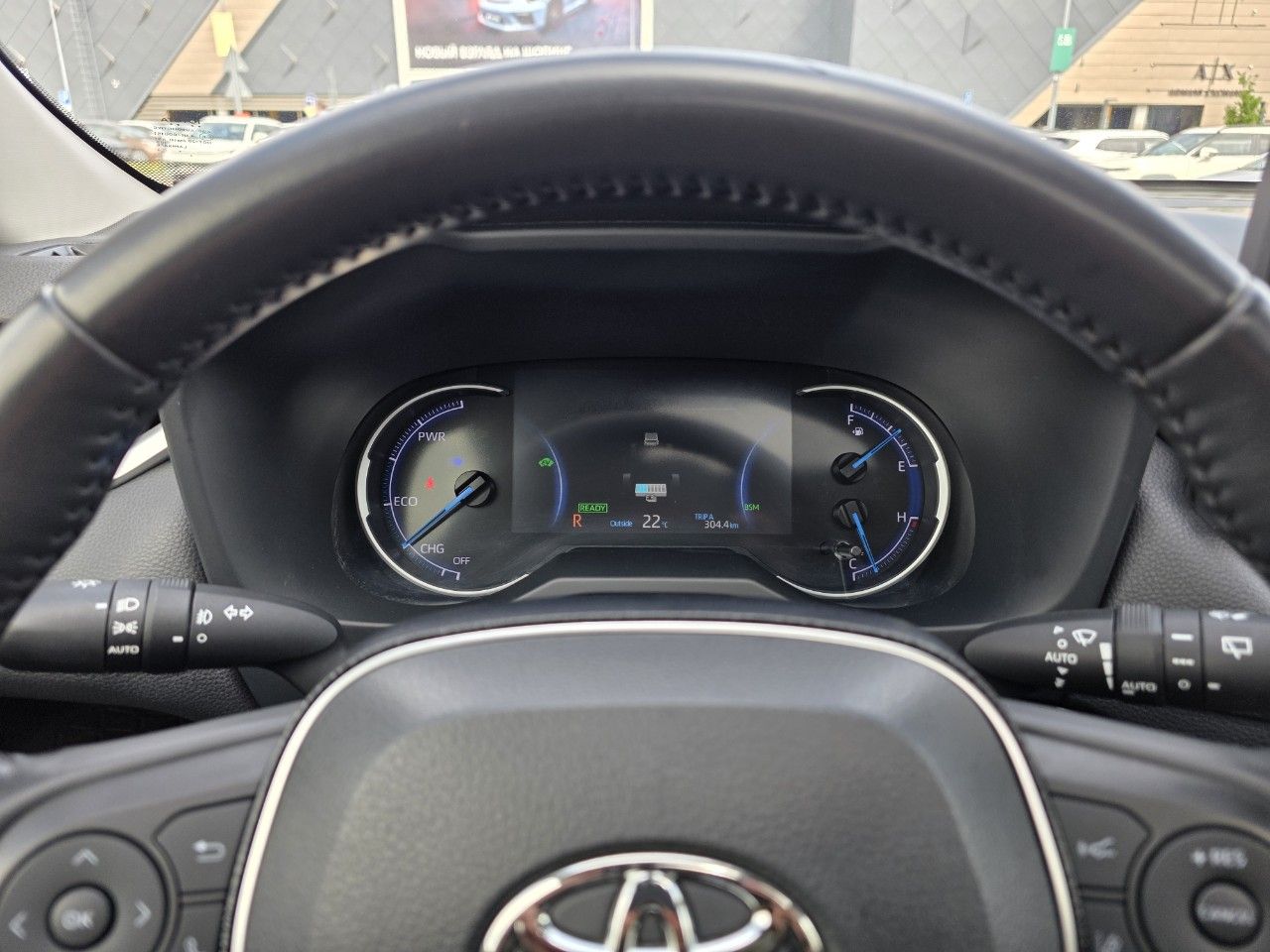 Toyota RAV4: фото владельца