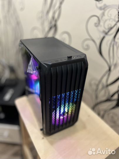 Мощный игровой компьютер 10 ядер