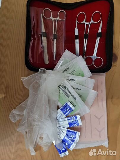 Набор для студента тренировочный хирургический