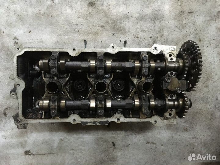 Головка блока цилиндров (Nissan Maxima)