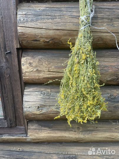 Пучки трав для бани. Донник, ромашка, душица