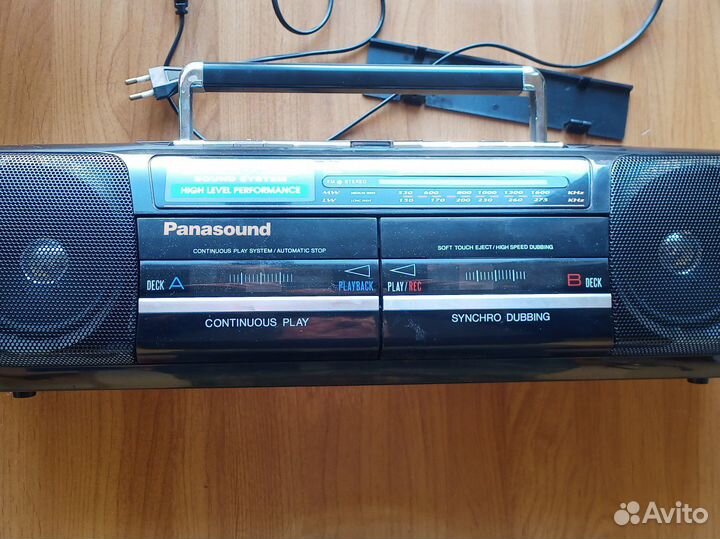 Двухкассетная магнитола