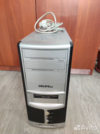 Мониторы для компьютера и системный блок