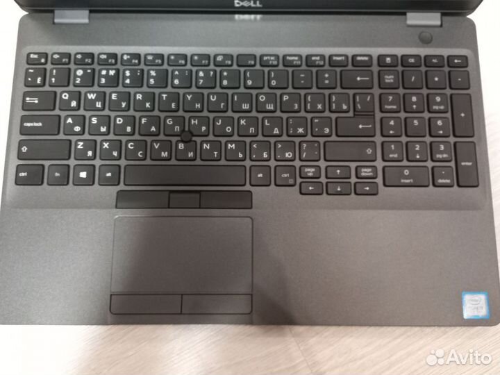 Продаю ноутбук dell