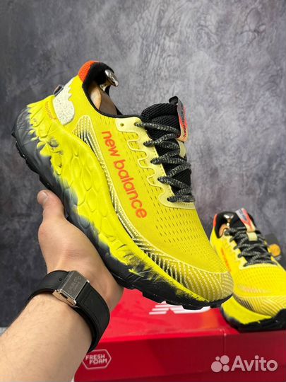 Кроссовки мужские NB yellow