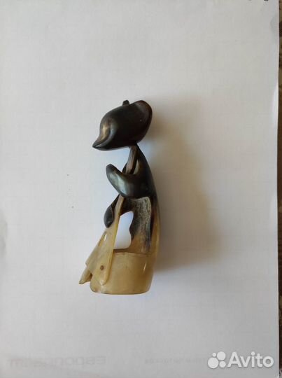 Игрушка СССР мишка сувенир медведь из рога кости