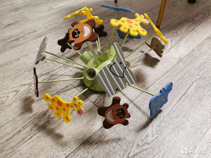 Люстра в детскую комнату