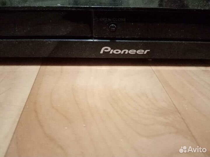 2 DVD плеера и 2 адаптера