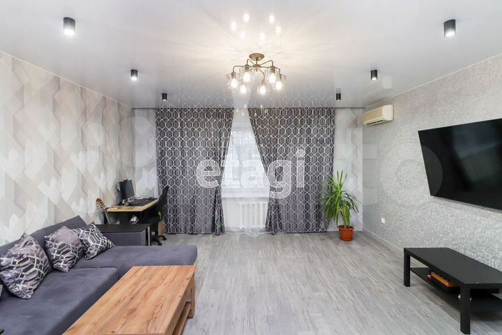 3-к. квартира, 104,7 м², 1/4 эт.