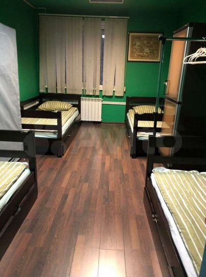 Комната 20 м² в 7-к., 1/14 эт.