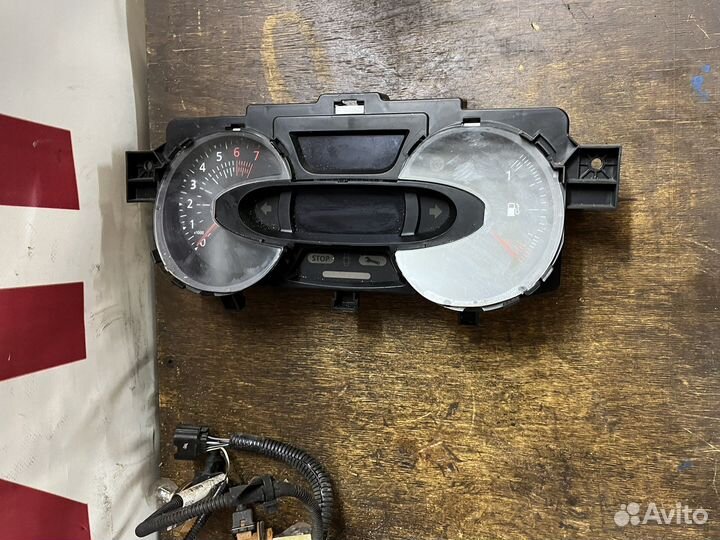 Рено каптюр панель панель приборов