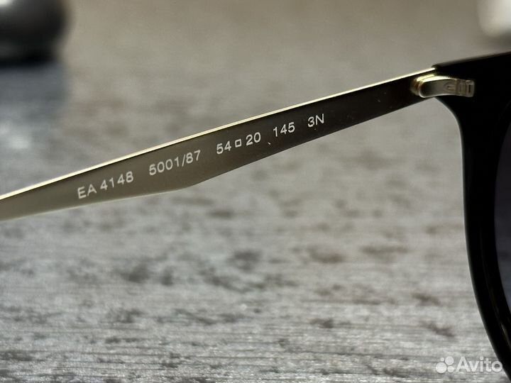 Солнцезащитные очки emporio armani