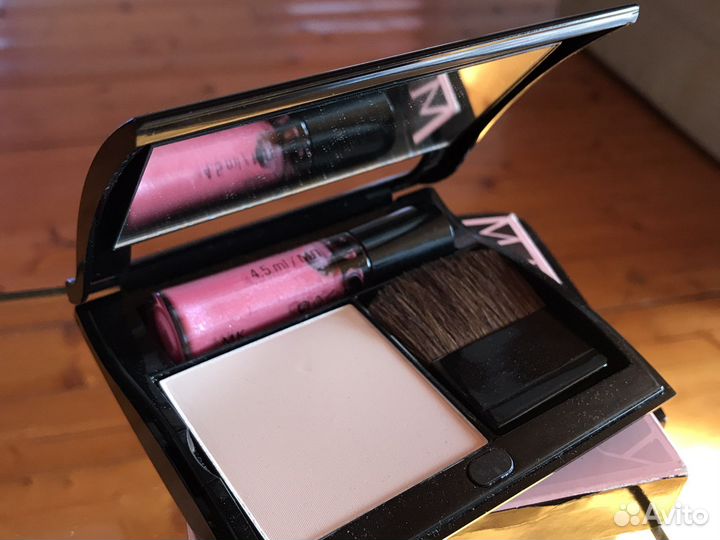 Футляр для косметики Мэри Кэй