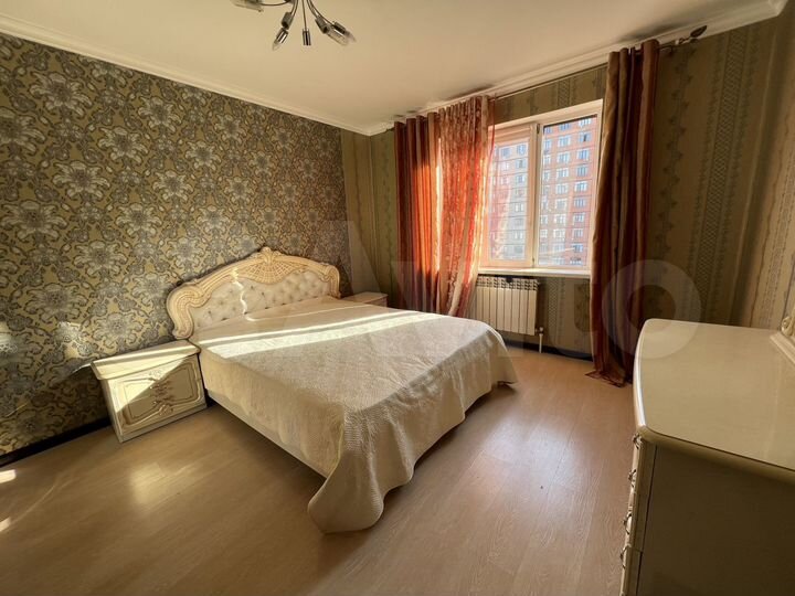 2-к. квартира, 75 м², 6/6 эт.