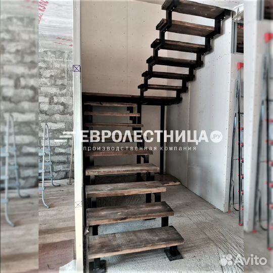 Лестница на второй этаж