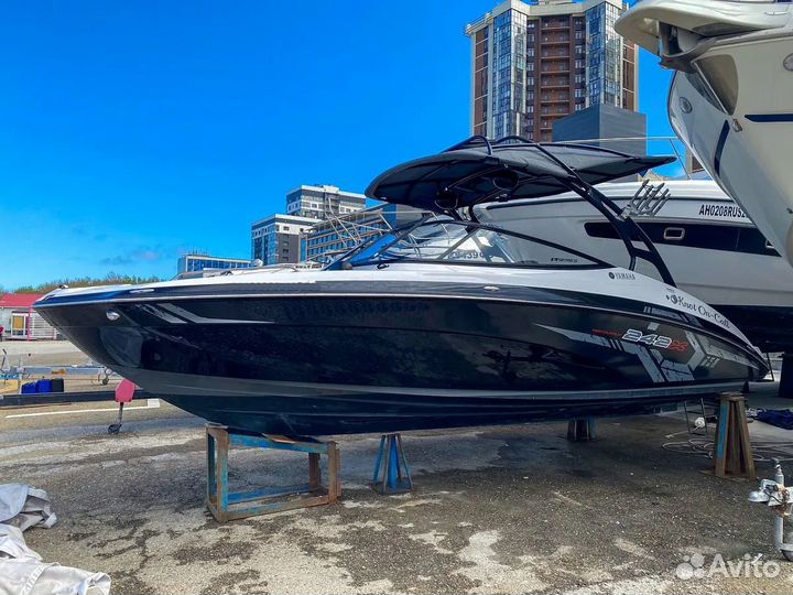 Yamaha 242 XE