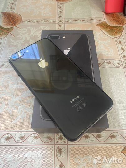 iPhone 8 Plus, 64 ГБ