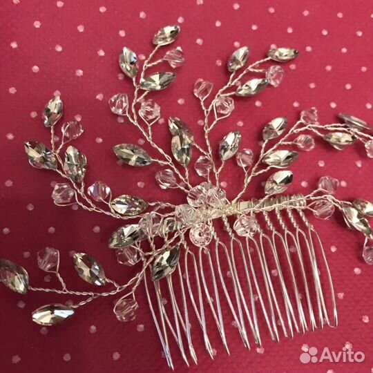 Гребни и шпильки для волос свадебные