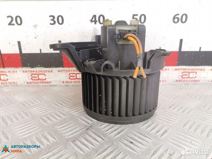 Моторчик печки Opel Combo 4 (D) 2014 164330100