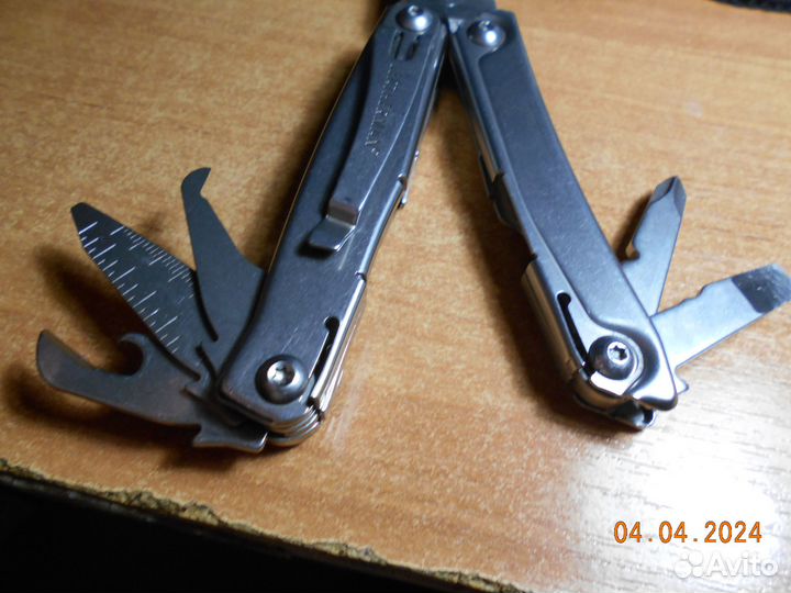 Продам мультитул Leatherman Рев
