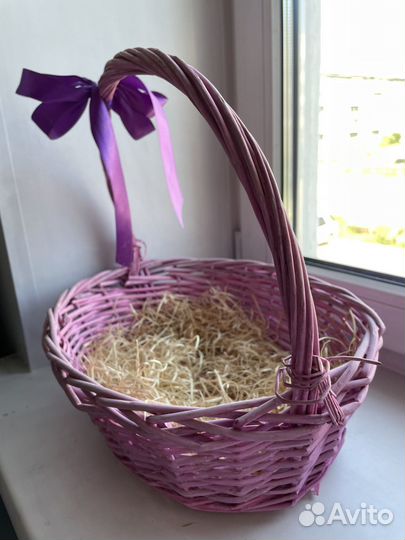 Корзинка плетеная для подарков