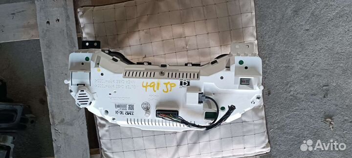 Щиток приборов Honda cr-v 5. Оригинал