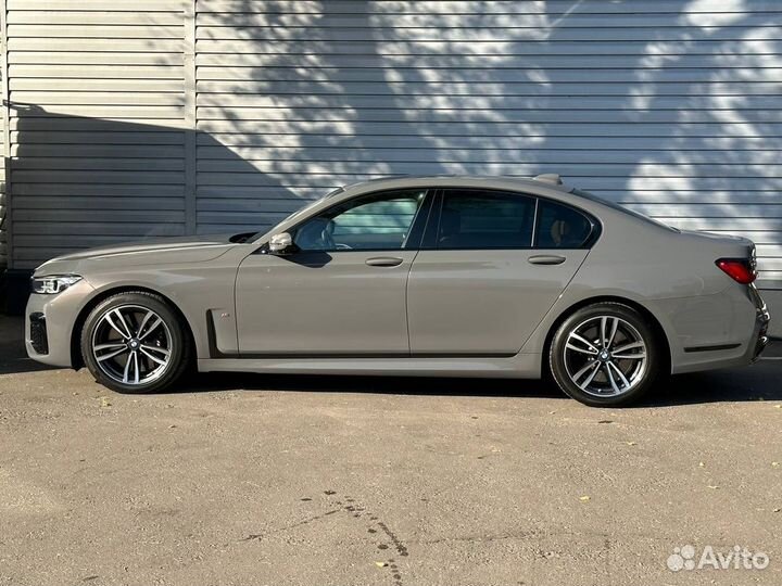 BMW 7 серия 3.0 AT, 2022, 26 601 км