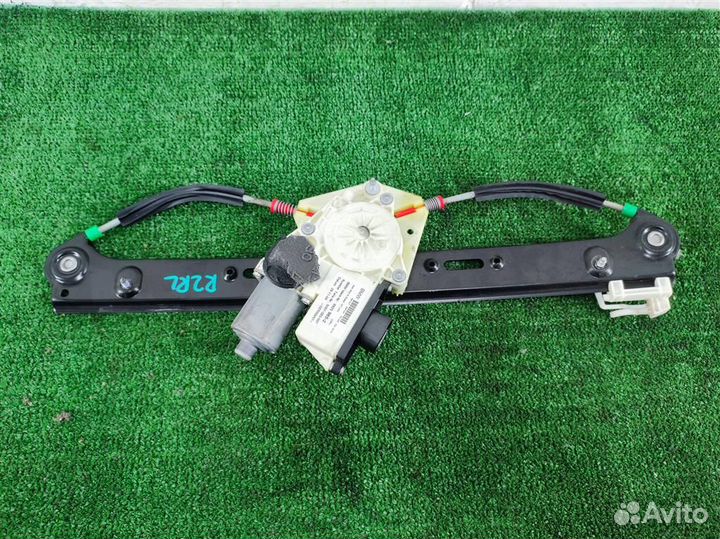 Стеклоподъемник задний левый BMW X3 (E83) 2004