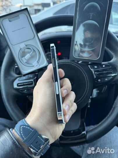 iPhone 12 Pro, 256 ГБ