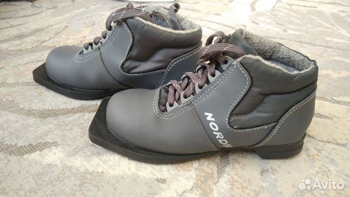 Лыжные ботинки nordik