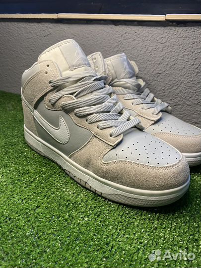 Кроссовки Nike Dunk High