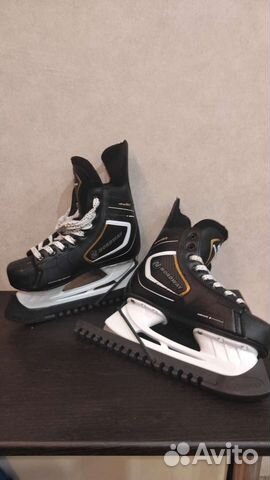 Коньки хоккейные