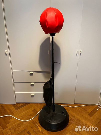 Мини напольная груша и перчатки для бокса