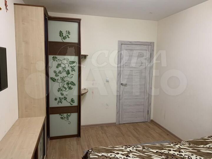 3-к. квартира, 80 м², 1/16 эт.